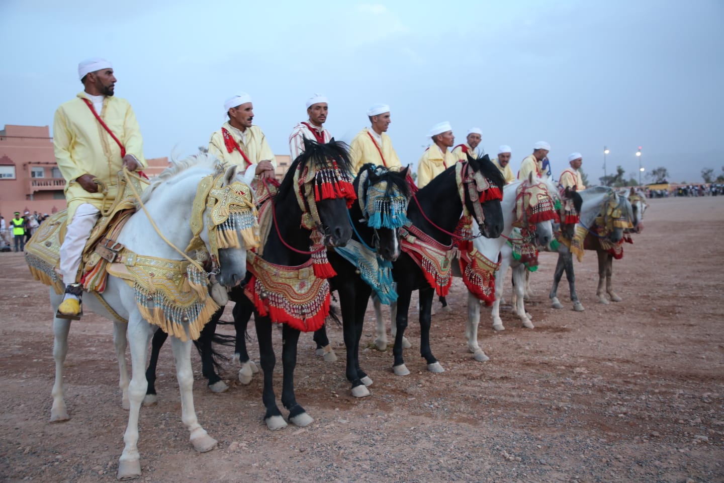 فن التبوريدة يسدل ستاره ببومالن دادس.