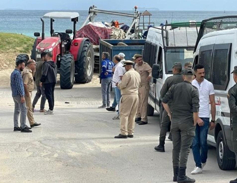 طنجة:السلطات المحلية تشن حملة شرسة على الباعة المتجولين والمخالفين للقانون .