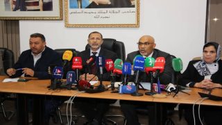 رئيس جماعة مكناس عباس الومغاري يؤكد انطلاقة جديدة لتنمية المدينة: ندوة صحفية تكشف عن خارطة الطريق