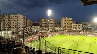 بلاغ على مسؤوليتي: حماية الكوديم يَكْمُنُ في تغييرات داخل الملعب الرياضي وملحقاته .