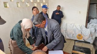 القائد ياسين العسري يشرف على توزيع قفة رمضان 1446 بقيادة الغندور بإقليم الخميسات