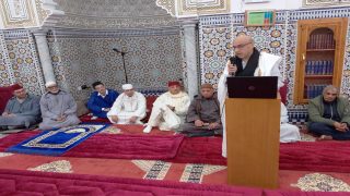 رابطة الصحراويين المغاربة بأوروبا وساكنة العكاري يحيون حفلا دينيا في ذكرى وفاة الملك المجاهد محمد الخامس طيب الله ثراه