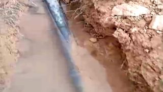 تأمل ياوزير الداخلية هذا الملف : تسرب الماء بجماعة صاكة إقليم جرسيف يدخل شهره الثالث و الساكنة بين العطش تواطؤ المصالح…