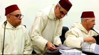 مكناس : الحاجب الملكي يشرف على توزيع الهبة الملكية بأمر من أمير المؤمنين الملك محمد السادس نصره الله و أيده على عدد من رعاياه الأوفياء