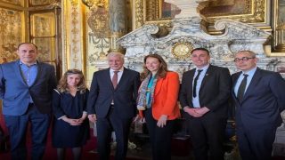 صفعة قوية للنظام الجزائري.. مجلس الشيوخ الفرنسي يستقبل حكومة القبايل المؤقتة بحفاوة