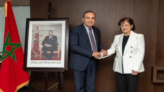 تسليم السلط بين السيد المالكي و السيدة بورقية بمقر المجلس الأعلى للتربية و التكوين و البحث العلمي