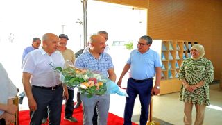 أطر وموظفو كلية الحقوق بمكناس يحتفون بتعيين محمد قدوس عميداً جديداً للكلية