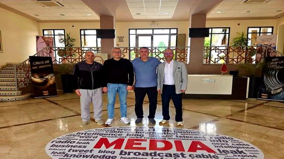 وفد من الإداعات الحرة الفلسطينية يبحثون عن سبل التعاون مع بيت الصحافة المغربي.
