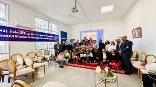 مركز المصاحبة بمكناس يحتضن لقاء تواصليًا مع فنانين لدعم إعادة إدماج النزلاء