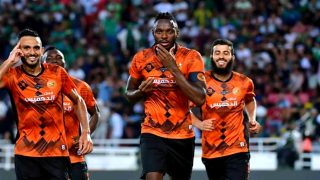 نهضة بركان تقترب من لقب الكونفدرالية بفوز مستحق على سيمبا التنزاني