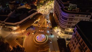 ساحة فارو وصور المعكازين تستعد لاستقبال الجماهير بكامل جاهزيتها للمونديال وكأس إفريقيا .