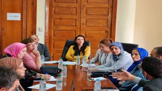 اجتماع بابتدائية الخميسات حول حماية الأطفال ضحايا العنف ودور المجتمع المدني