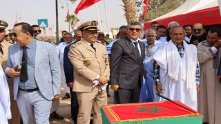 عامل إقليم السمارة يعطي انطلاقة مشاريع لفتح المطار أمام الملاحة المدنية