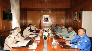 المغرب والنيجر يوطدان التعاون العسكري في إطار زيارة رسمية رفيعة المستوى