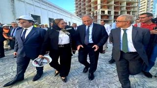 تمهيدًا لتحويلها إلى مركز فني وأدبي ، وزير التربية الوطنية يتفقد ترميم مدرسة “واد المخازن” التاريخية بطنجة