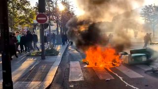 فرنسا.. تصاعد موجة الغضب الشعبي ضد سياسات ماكرون الاقتصادية والاجتماعية