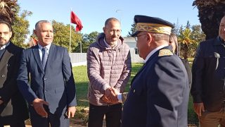 عامل إقليم الخميسات السيد عبداللطيف النحلي يترأس مراسيم تحية العلم بمناسبة الذكرى 70 لعيد الإستقلال المجيد .