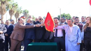 احتفاءً بالذكرى السبعين لعيد الاستقلال المجيد، عامل عمالة إنزكان أيت ملول يعطي الانطلاقة الرسمية مشاريع تنموية مهيكلة بعدد من الجماعات الترابية.