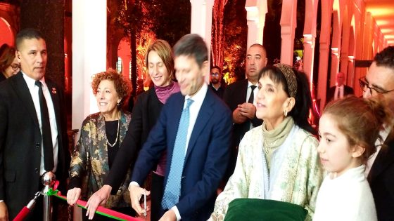 معرض “الفن المستلهم من البركان” يحتفل، في طنجة، بمرور 2500 سنة على تأسيس نابولي