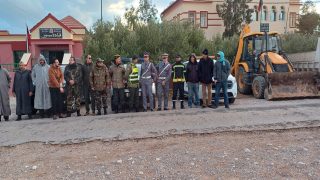 ميسور : التقلبات الجوية تدفع السلطات بجماعة سيدي بوطيب إلى رفع مستوى اليقظة واتخاذ إجراءات احترازية في عدة دواوير تابعة لها.