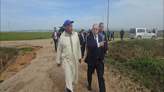 من إقليم العرائش | وزير الفلاحة يترأس اجتماعًا طارئًا بالقطب الفلاحي اللوكوس ويزور أولاد أوشيح لتقييم أضرار الفيضانات