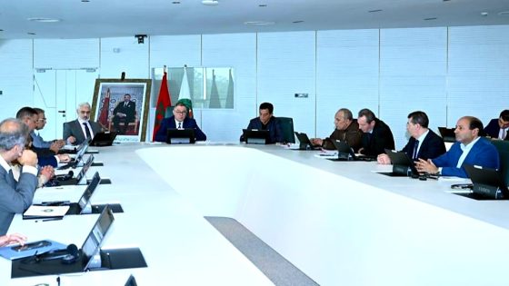 الجامعة الملكية المغربية لكرة القدم تستعرض مستجدات الساحة الكروية وتناقش تعديلات تنظيمية خلال اجتماع مكتبها المديري