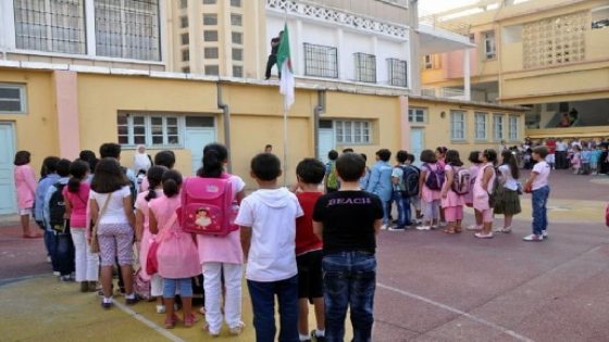 الجزائر تنهي الموسم الدراسي مبكراً!