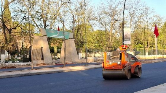 مكناس: الطريق إلى قلب الملتقى الدولي الفلاحي بالمغرب ((SIAM) تتجدد بنيتها التحتية والبيئية.