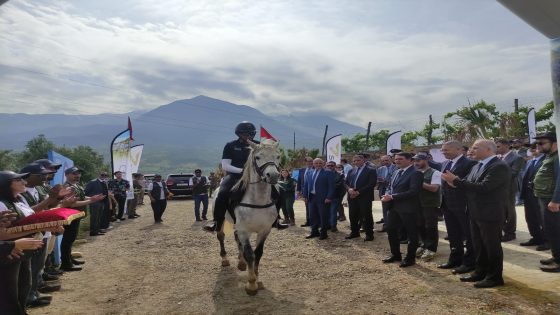 رالي المغرب للفروسية يحط الرحال بشفشاون: رافعة للتنمية الترابية في خدمة السلسلة الوطنية للخيول