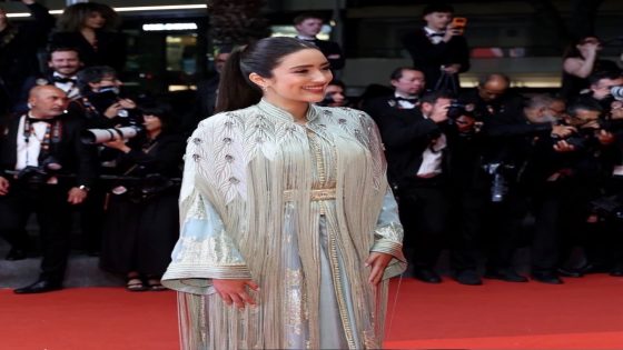 فيريال زياري تبرز سحر القفطان المغربي في مهرجان كان السينمائي